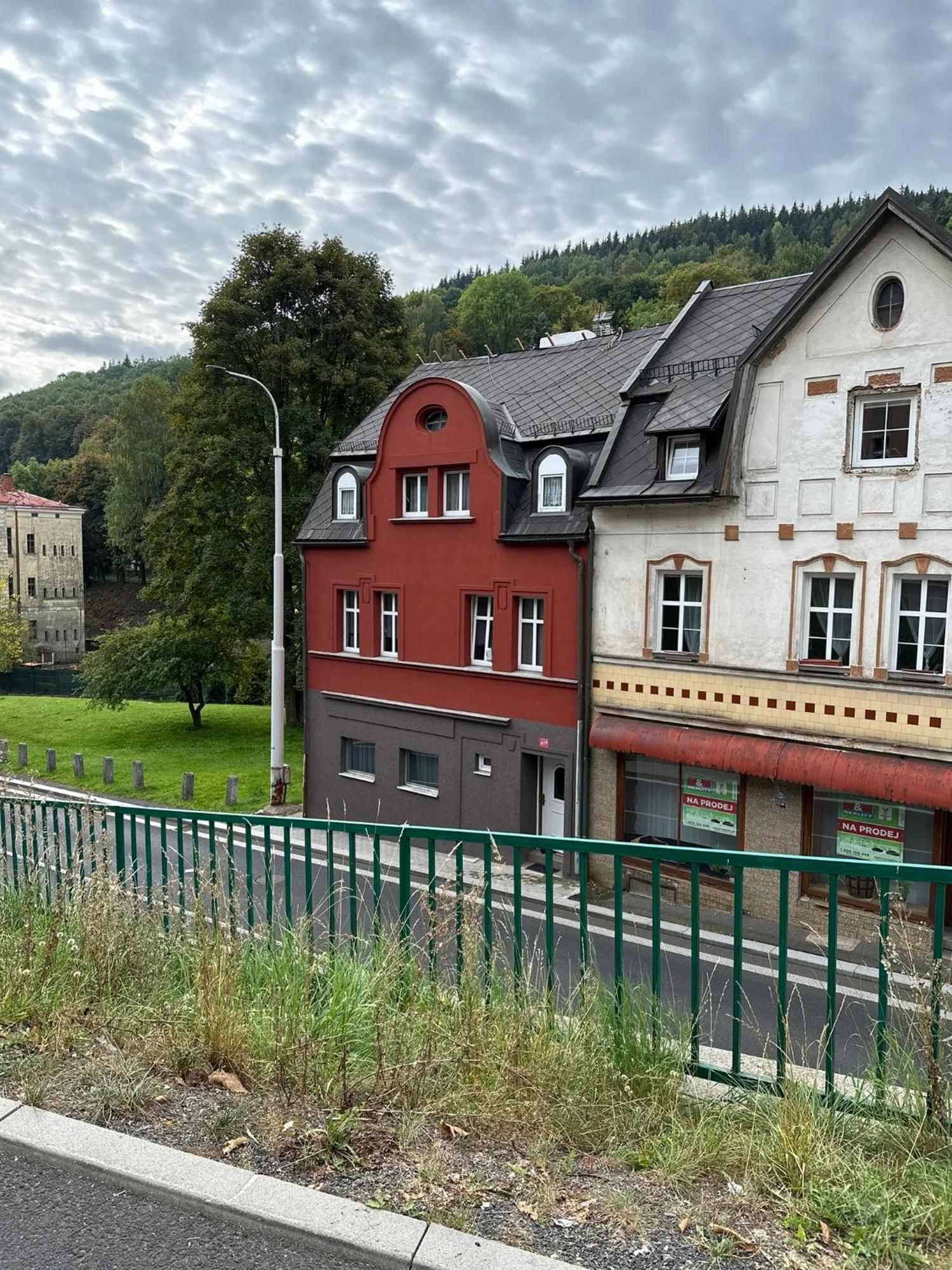 Apartman V Krusnych Horach-Free Parking ยาคีมอฟ ภายนอก รูปภาพ