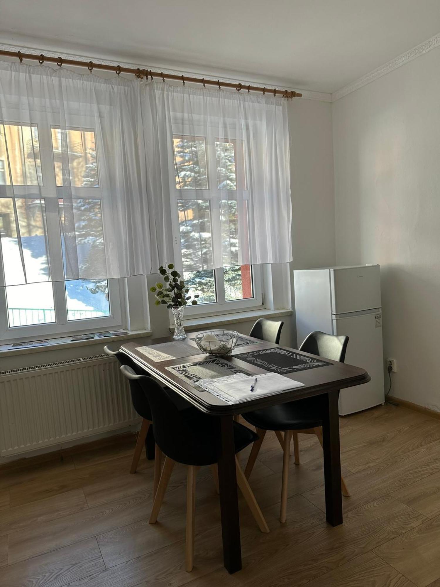 Apartman V Krusnych Horach-Free Parking ยาคีมอฟ ภายนอก รูปภาพ